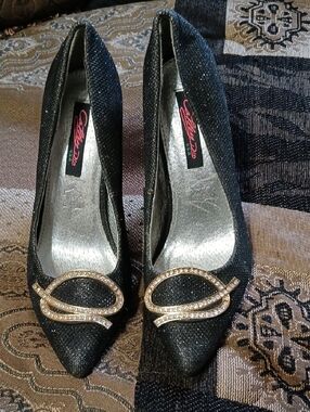 Black Sparkle Pointed-Toe Heels with Gold Crystal Accent by Cathy Din USA LLS04
